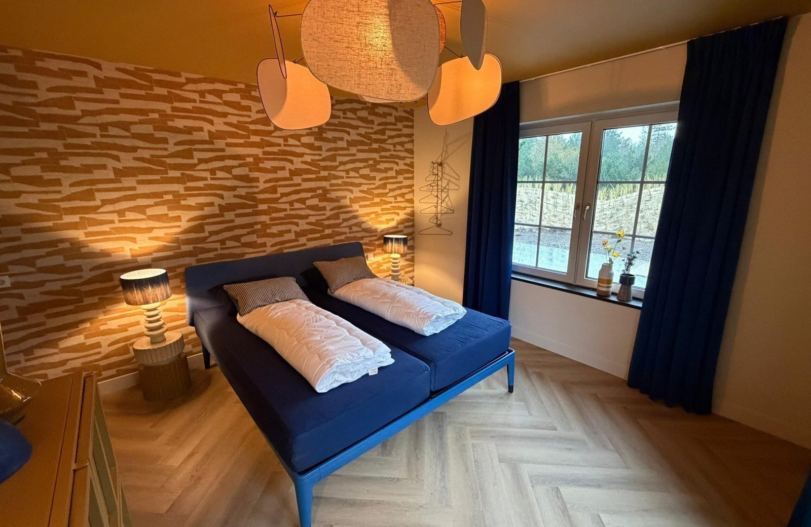 03d827d8 2456 4c6b 9141 78336d0c8732