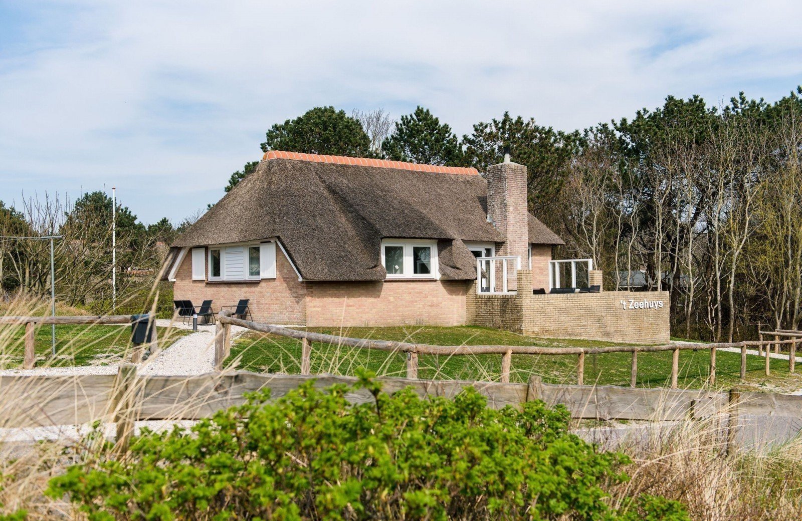 T zeehuys 3